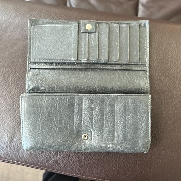 Grey balenciaga distressed wallet - Picture 4 of 7